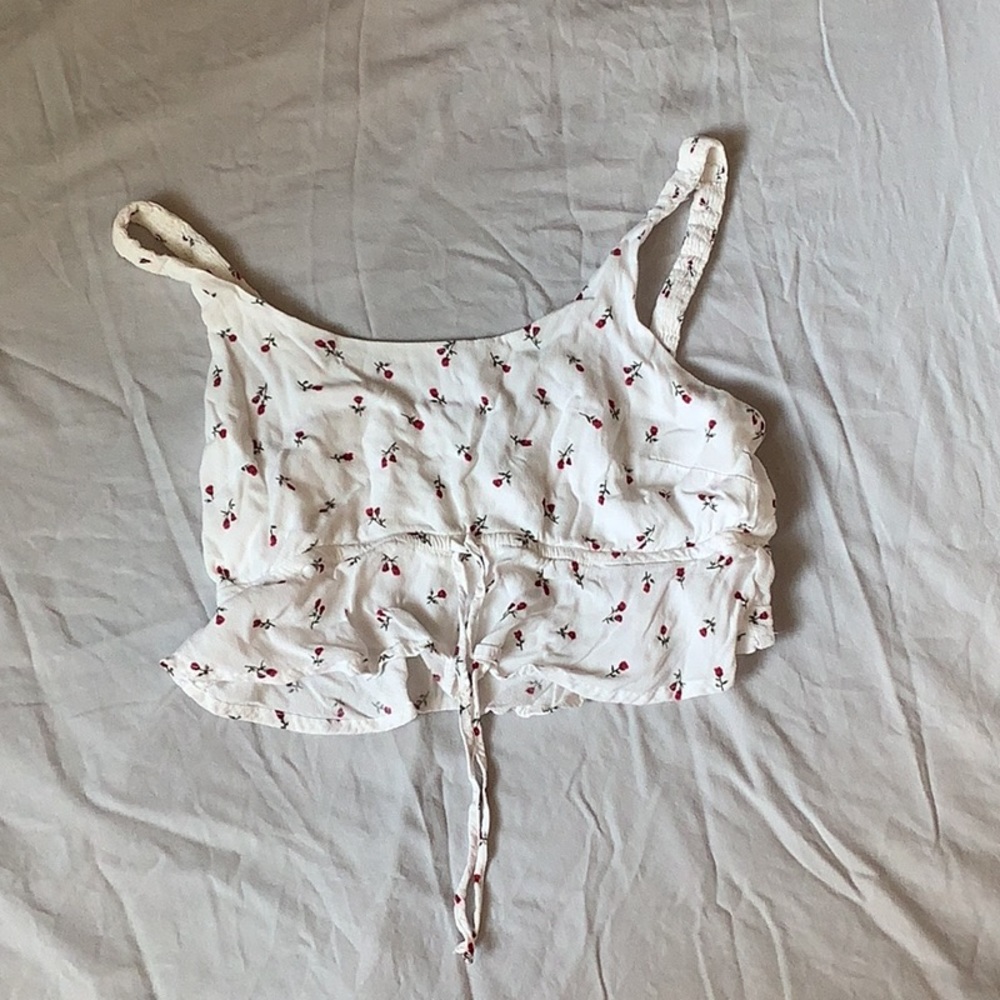 Forever 21 White rose top